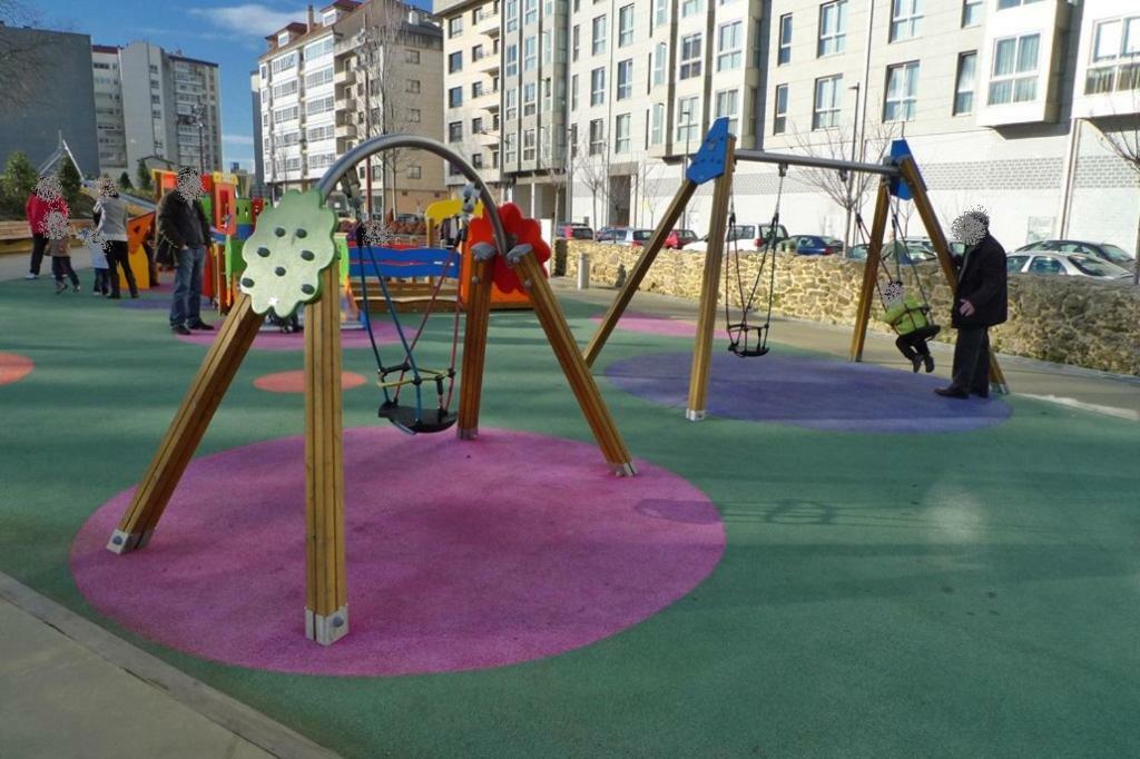 Acogedor Apartamento Cerca De Las Estaciones De Bus Y Tren A Coruna Bagian luar foto